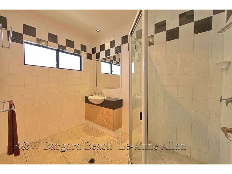 Unit 3 81 Esplanade, Bargara QLD 4670