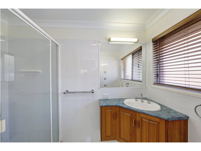 15 Broadwater Close, Bargara QLD 4670