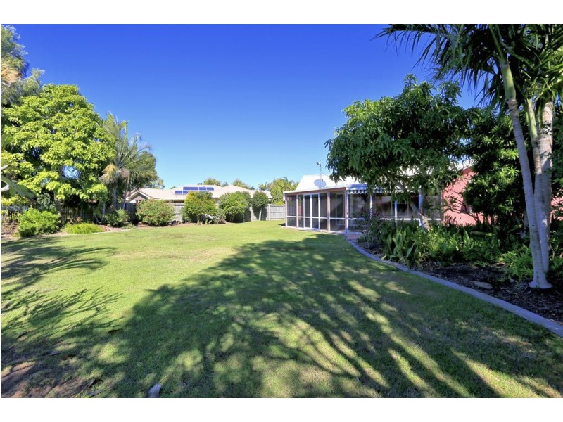 15 Broadwater Close, Bargara QLD 4670