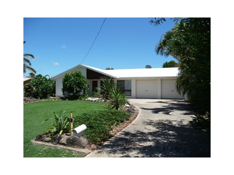 11 Palm Street, Innes Park QLD 4670
