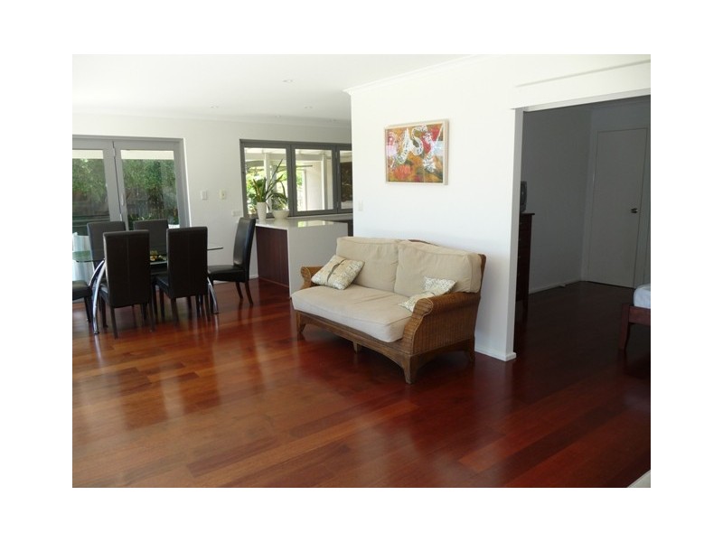 11 Palm Street, Innes Park QLD 4670