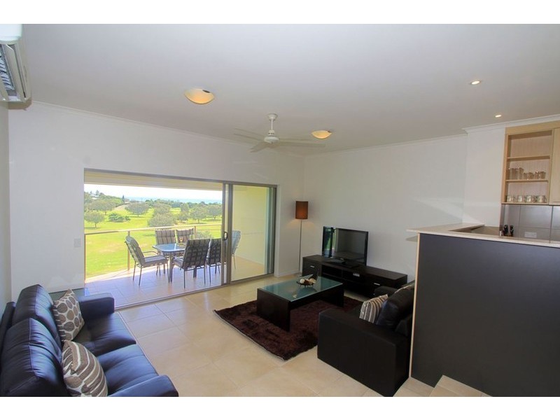 8/56 Holland Street, Bargara QLD 4670