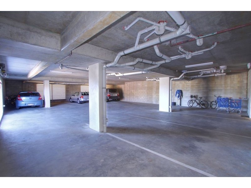 8/56 Holland Street, Bargara QLD 4670