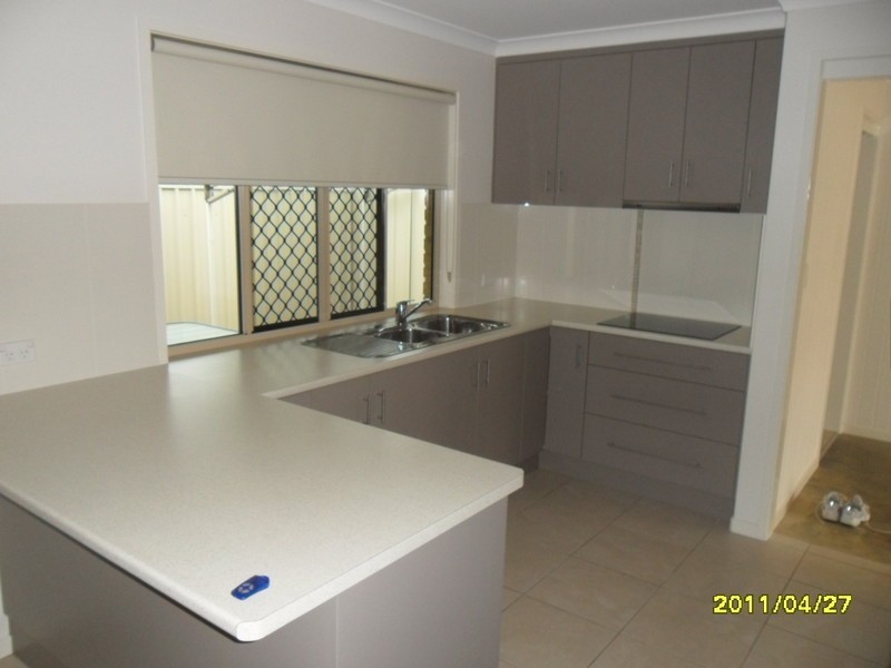 11/112 McCarthy Street, Avenell Heights QLD 4670