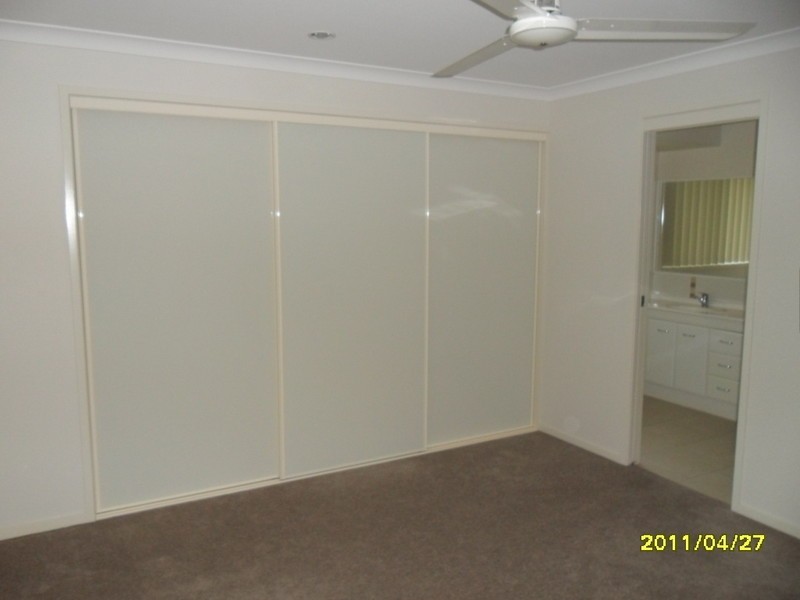 11/112 McCarthy Street, Avenell Heights QLD 4670