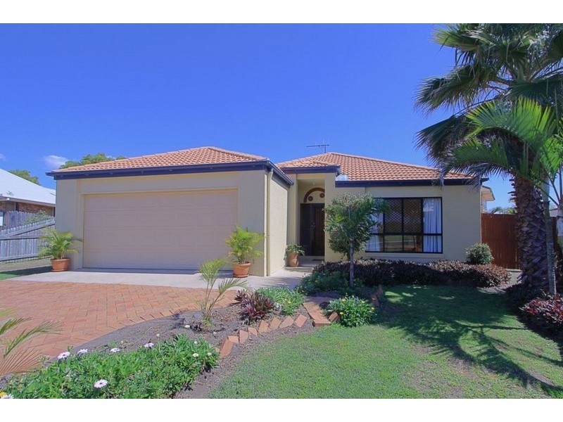 7 Searink Court, Bargara QLD 4670