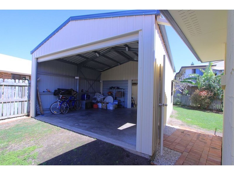 7 Searink Court, Bargara QLD 4670