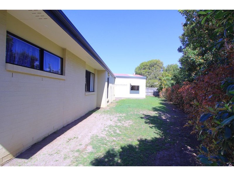 7 Searink Court, Bargara QLD 4670