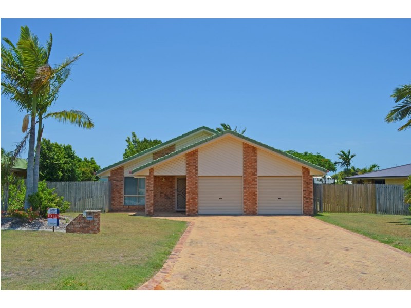 15 Andy Kemp Place, Bargara QLD 4670