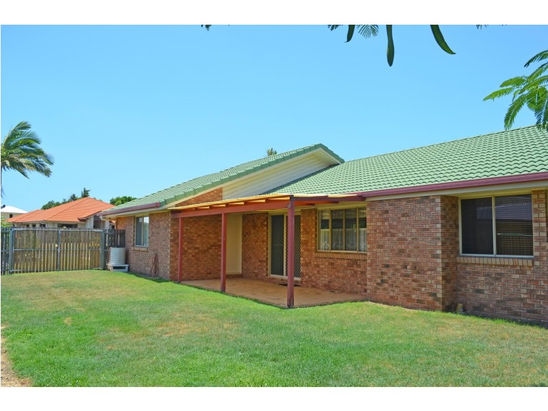 15 Andy Kemp Place, Bargara QLD 4670