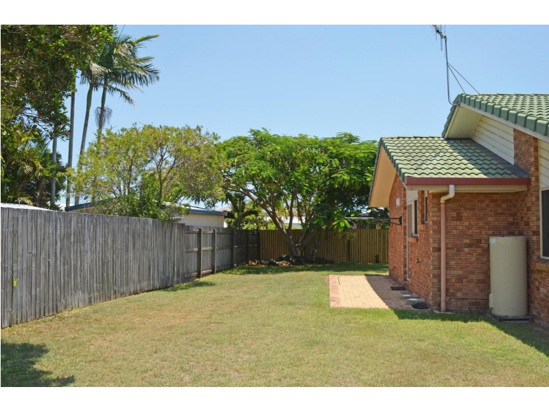 15 Andy Kemp Place, Bargara QLD 4670