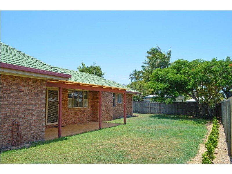 15 Andy Kemp Place, Bargara QLD 4670
