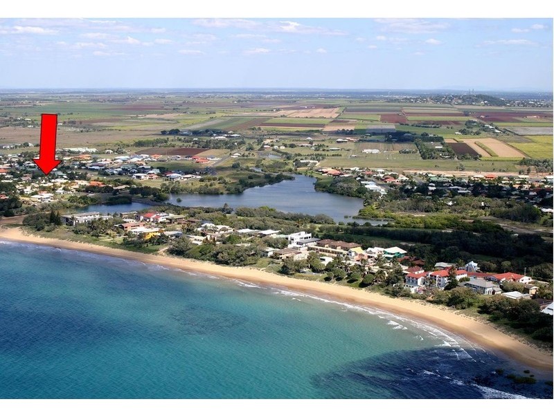 15 Andy Kemp Place, Bargara QLD 4670