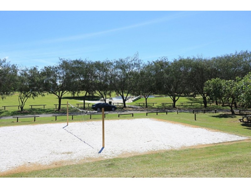 1 Esplanade, Innes Park QLD 4670