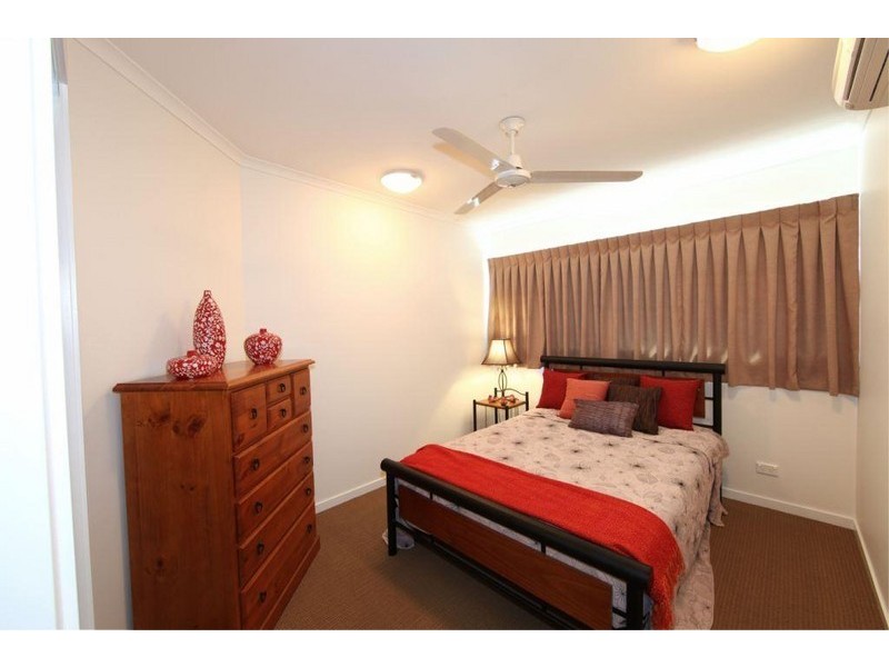 Unit 7, Seascape, 56 Holland Street, Bargara QLD 4670