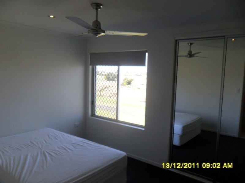 Unit 4, Beach Break, 6 McDougall Street, Bargara QLD 4670