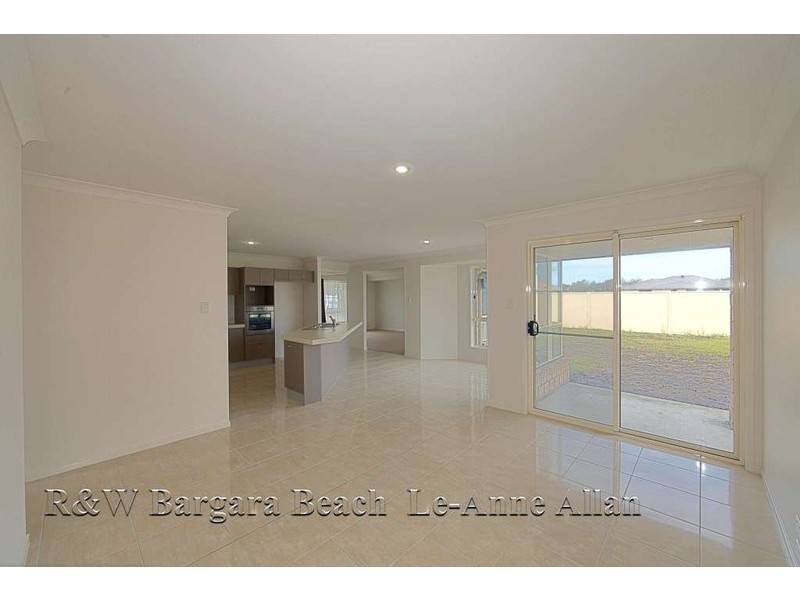 20 Avalon Street, Burnett Heads QLD 4670