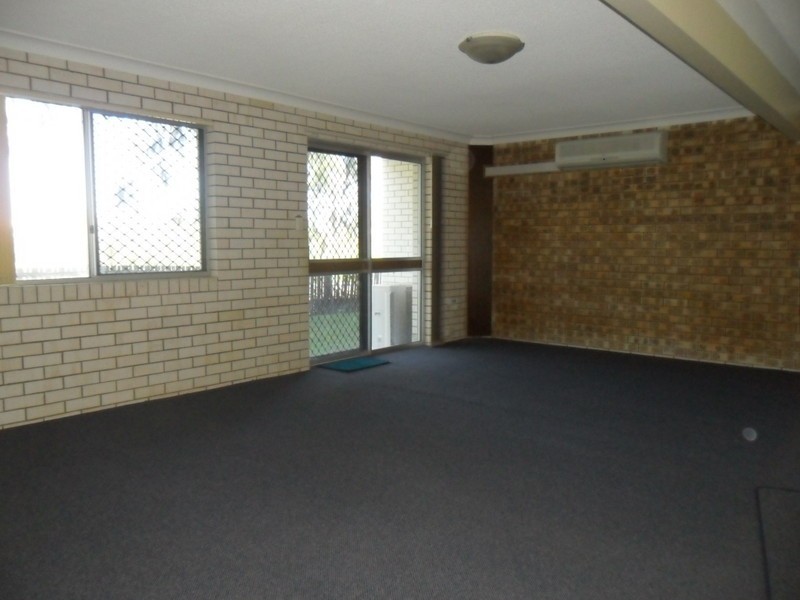 Unit 2 Oceancourt 6 Miller Street, Bargara QLD 4670