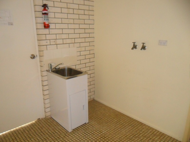 Unit 2 Oceancourt 6 Miller Street, Bargara QLD 4670