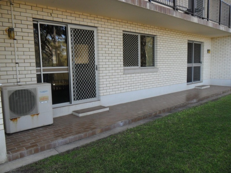 Unit 2 Oceancourt 6 Miller Street, Bargara QLD 4670