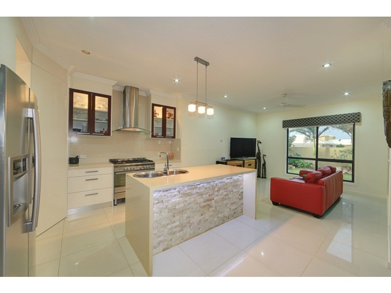 3 Chantilly Street, Bargara QLD 4670