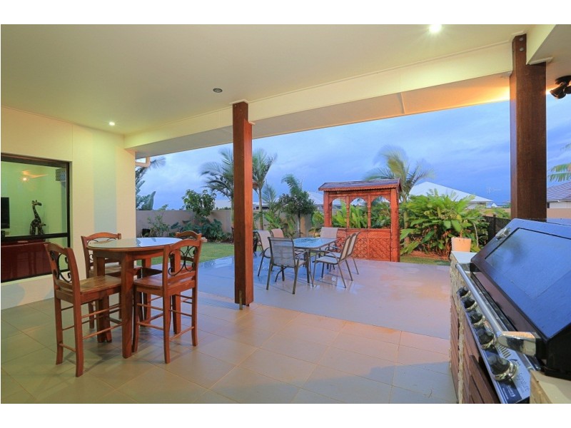 3 Chantilly Street, Bargara QLD 4670