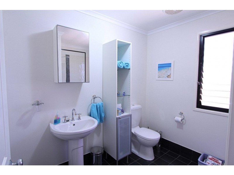 7 Cedar Street, Innes Park QLD 4670