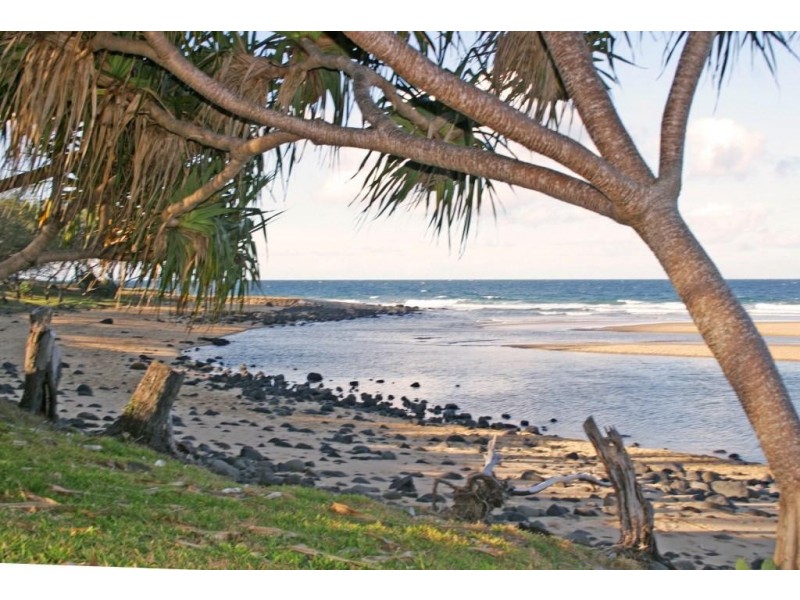 30 Oceanview Street, Bargara QLD 4670