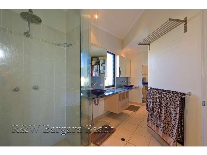 18 Selmar Place, Innes Park QLD 4670