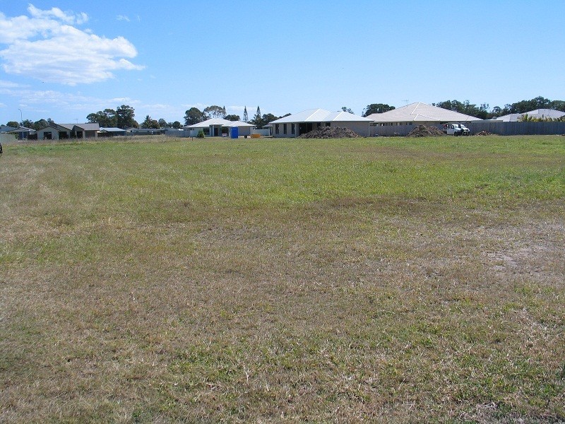 29 Beachmere St, Burnett Heads QLD 4670