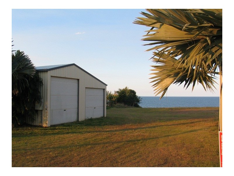 80 Barolin Esplanade, Coral Cove QLD 4670