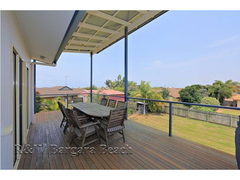10 Spyglass Hill Court, Coral Cove QLD 4670