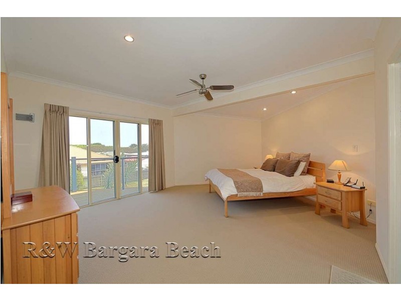 10 Spyglass Hill Court, Coral Cove QLD 4670