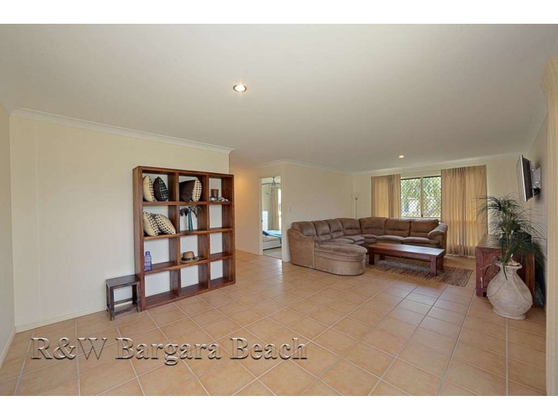 10 Spyglass Hill Court, Coral Cove QLD 4670
