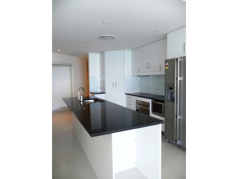 Unit 12, La Madalena, 15 Esplanade, Bargara QLD 4670