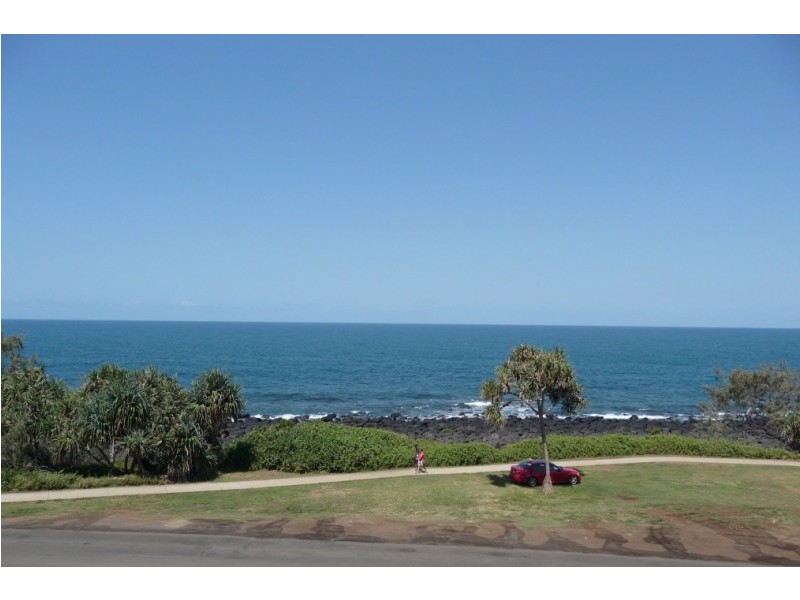 Unit 12, La Madalena, 15 Esplanade, Bargara QLD 4670