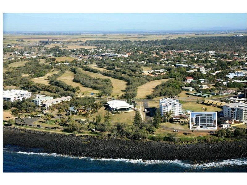 Unit 12, La Madalena, 15 Esplanade, Bargara QLD 4670