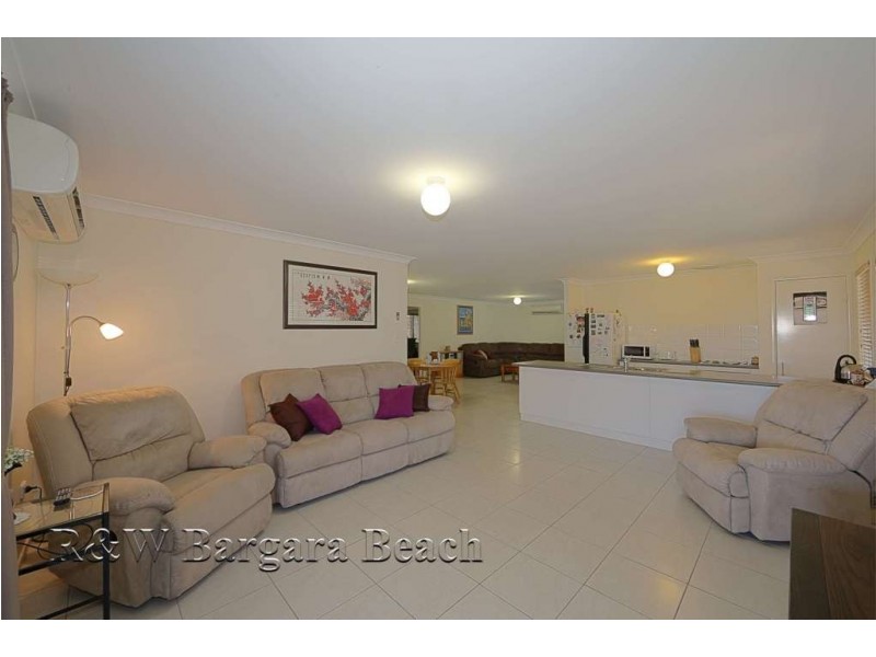 1/8 Wyllie street, Thabeban QLD 4670