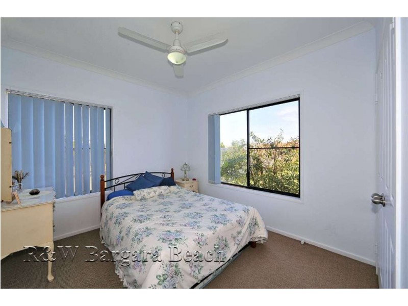 10 Belmonte Drive, Coral Cove QLD 4670