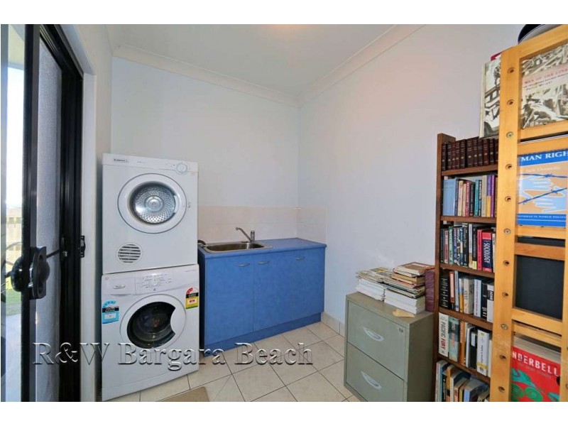 10 Belmonte Drive, Coral Cove QLD 4670