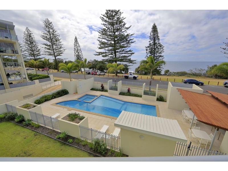 Unit 16, Dwell, 107 Esplanade, Bargara QLD 4670