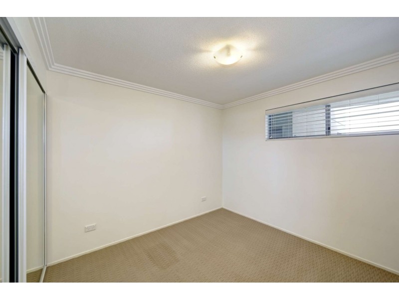 Unit 16, Dwell, 107 Esplanade, Bargara QLD 4670