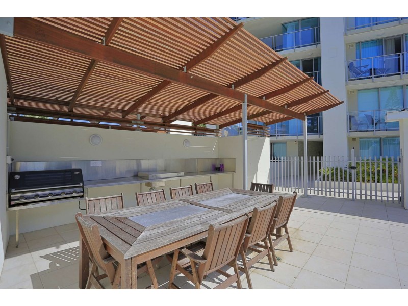 Unit 16, Dwell, 107 Esplanade, Bargara QLD 4670