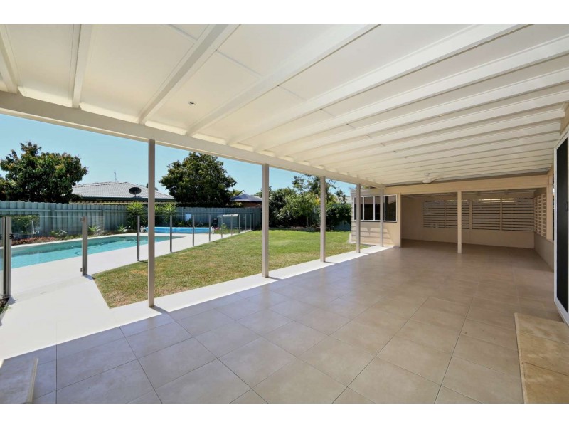 5 Nagle Court, Bargara QLD 4670