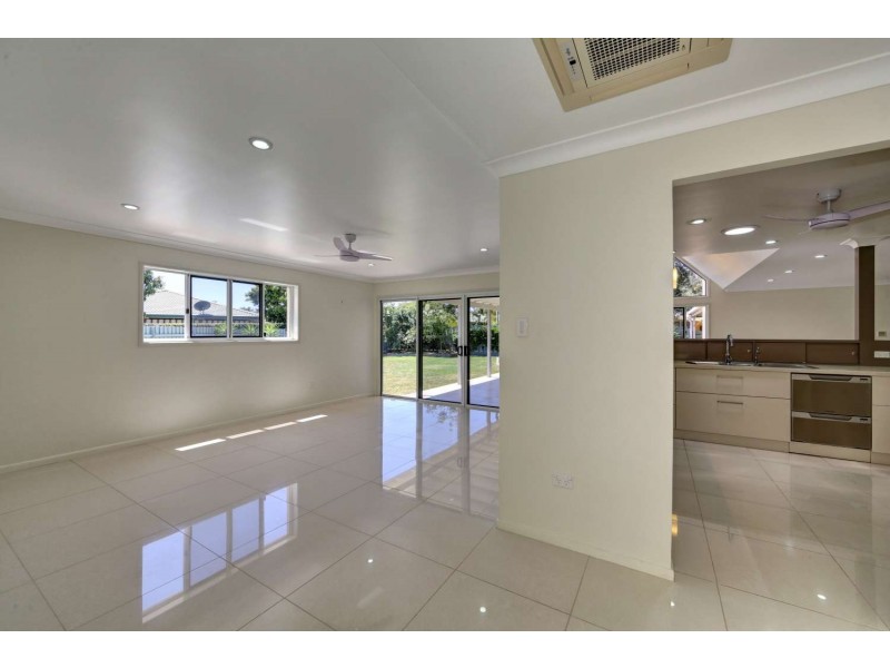 5 Nagle Court, Bargara QLD 4670