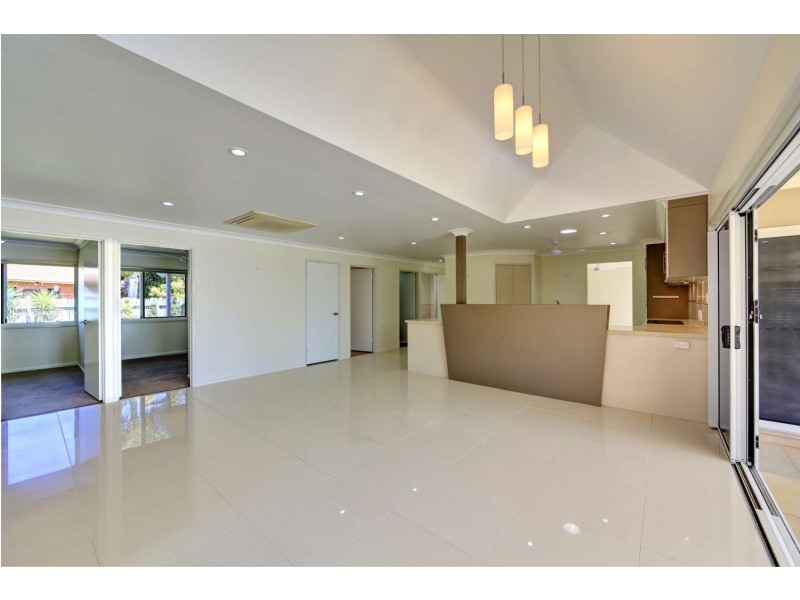 5 Nagle Court, Bargara QLD 4670