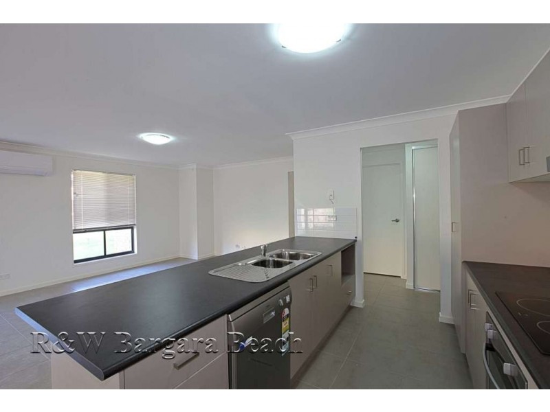 73 Neville Drive, Branyan QLD 4670