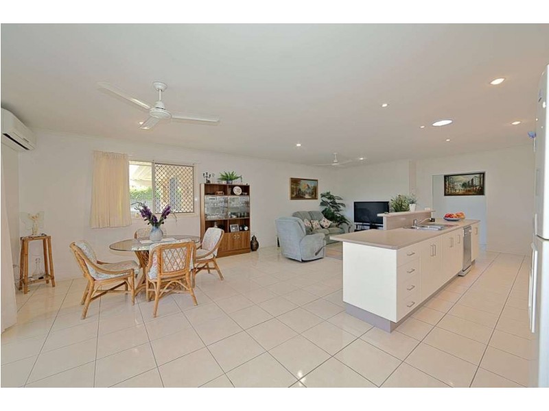 3 Blain Street, Bargara QLD 4670