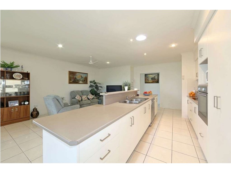 3 Blain Street, Bargara QLD 4670