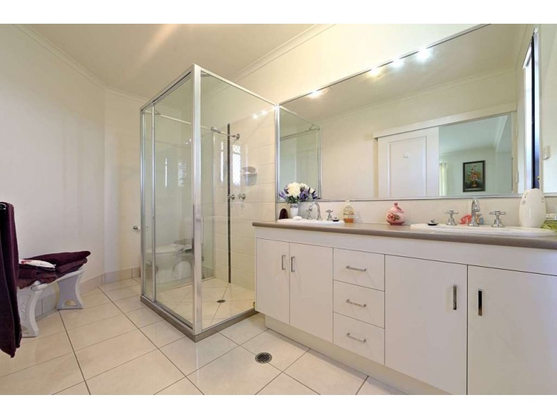 3 Blain Street, Bargara QLD 4670